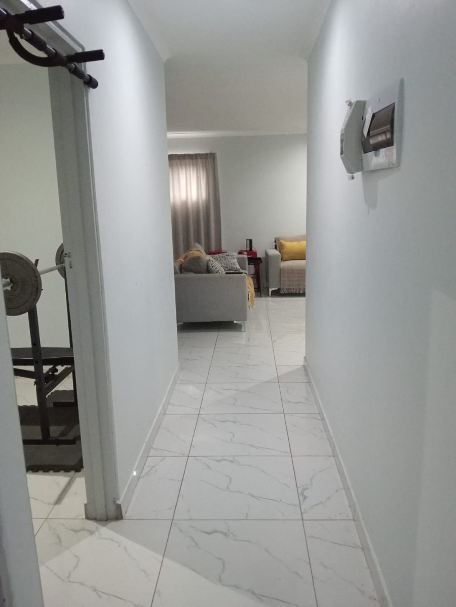 7 Bedroom Property for Sale in Berea Eastern Cape